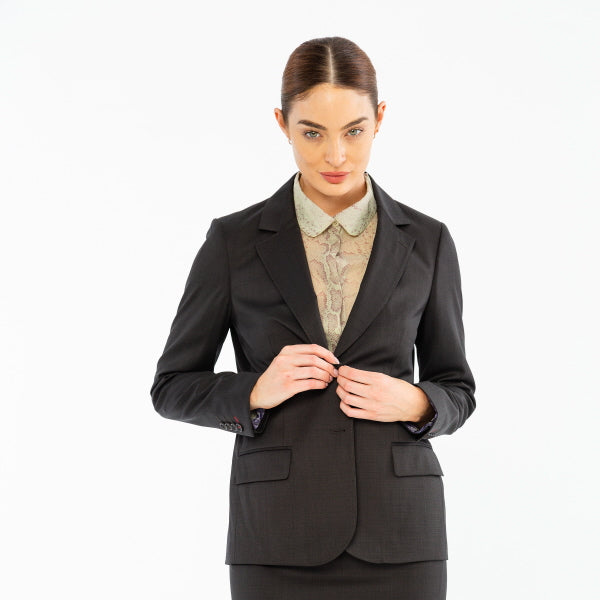 Dressing Appropriately For The Office - 8 Things You Shouldn't Do